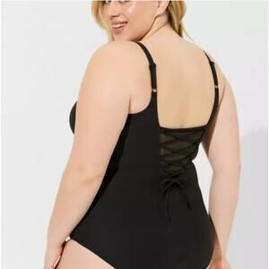 Torrid 5x black Corset Shape Swim One Piece front zipper